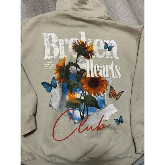 Pacsun Broken Hearts Club Graphic Pullover Hoodie Men Small Beige Back to School - Picture 2 of 5